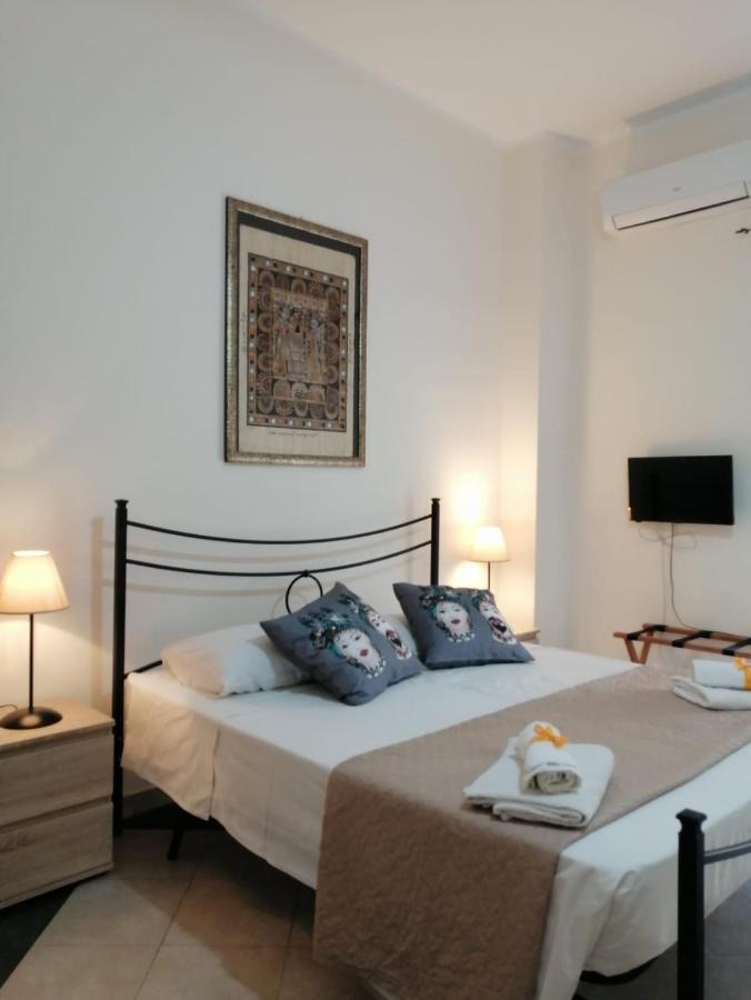 B & B Jasmine 산타 테레사 디 리바 외부 사진